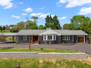 104 Oaklawn Ave, Galax, VA 24333