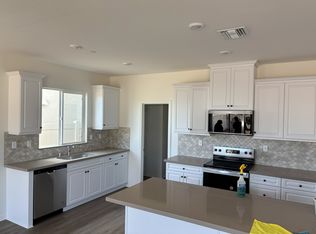 9628 La Mancha Way, Riverside, CA 92508