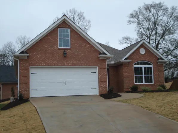 307 Kellie Lane Dr, Spartanburg, SC 29301
