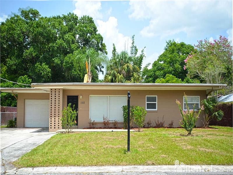1st image of 1102 N Palm Dr