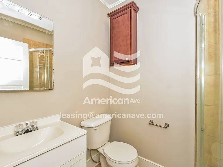 19578_011_main_bathroom_14103213.jpg