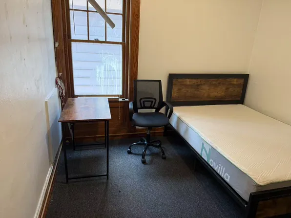 2329 15th St Unit 2, Troy, NY 12180