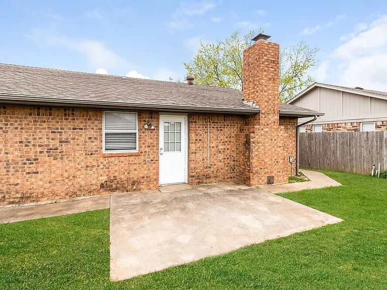 10301 Birkenhead Rd — Photo 24