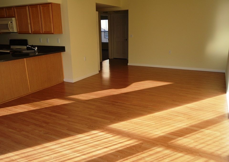 1st image of 1030 N American St Unit 3