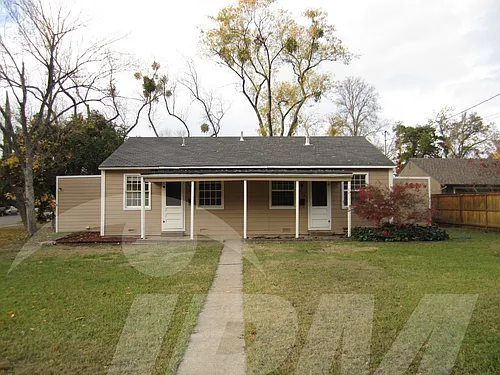 1752-1754 Vallombrosa Avenue Photo 1