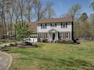 102 Pen Oak Ct, Greer, SC 29650