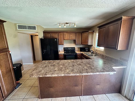 4th image of 7431 E Roosevelt St