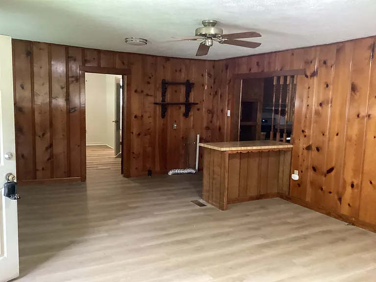 702 Ansley St #A — Photo 5