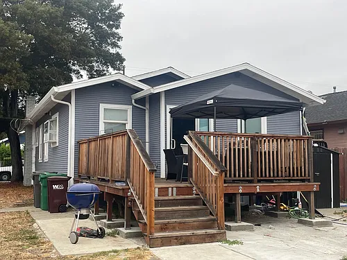 1700 70th Ave Photo 1