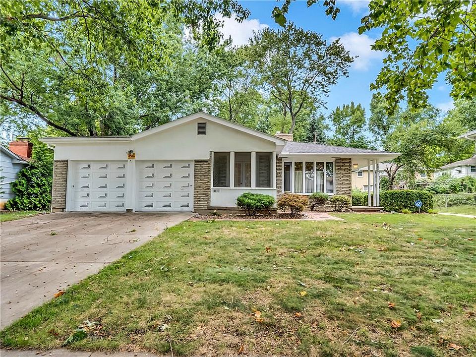1st image of 8000 Corona Ave