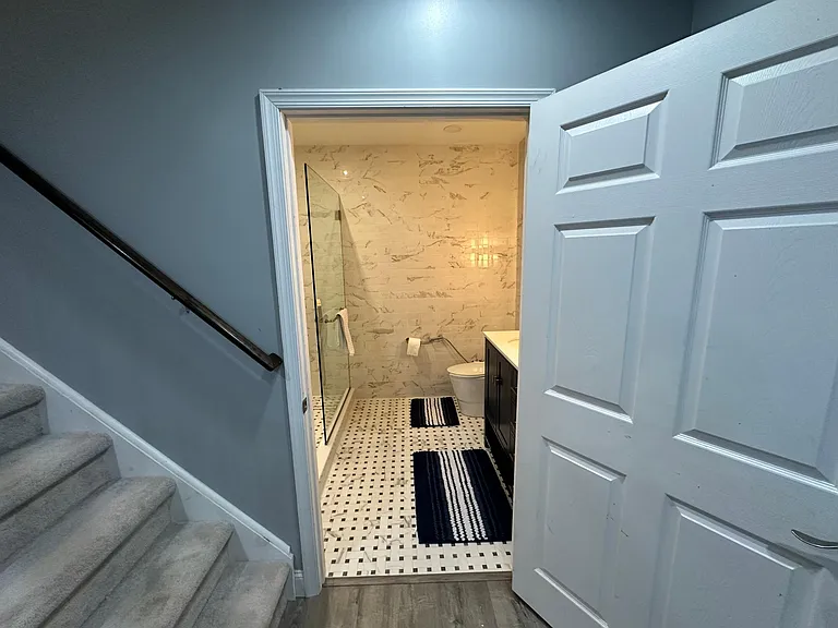 7211 McKee Ct — Photo 8