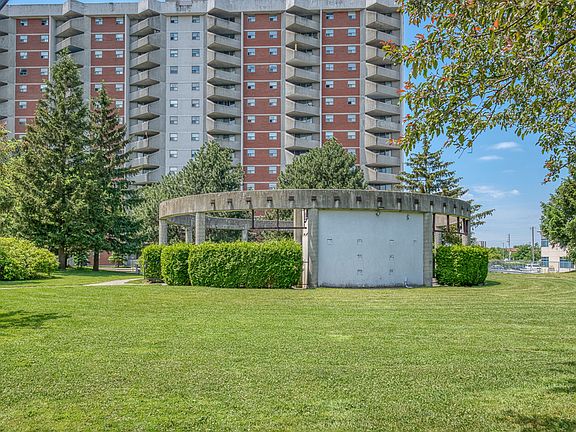 2nd image of 1103 Jalna Blvd #601