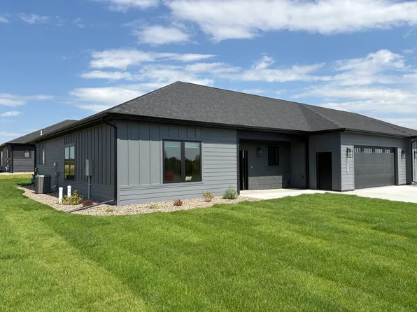 709 45th St E, Williston, ND 58801