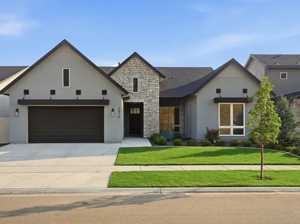 2976 E Parulo Dr, Meridian, ID 83642