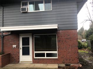 306 F St APT 4, Springfield, OR 97477