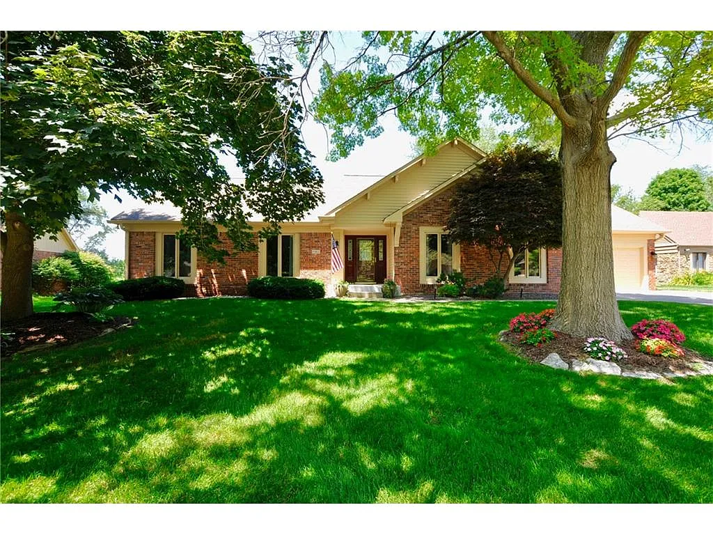 4362 W Hunters Ridge Ln photo 1