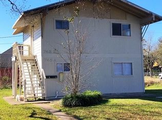 745 Rosedale Dr #B, Port Arthur, TX 77642