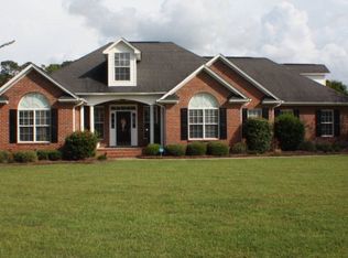 825 Southernhills Ct, Sumter, SC 29150