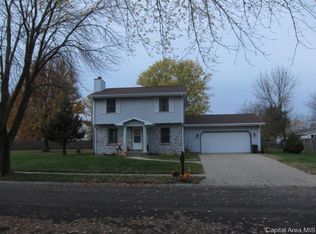2405 Wembly Rd, Springfield, IL 62703