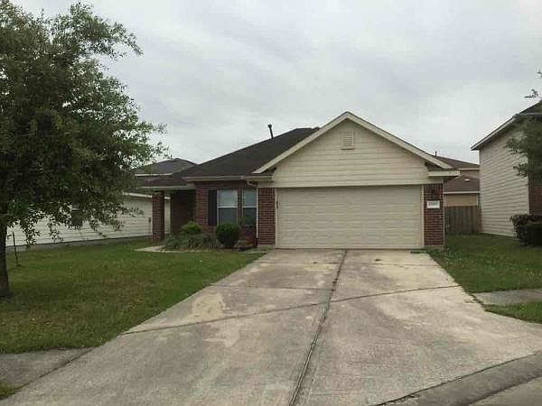 1st image of 10506 Scenic Cove Ct