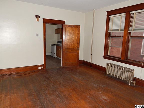 4th image of 1209 N 16th St