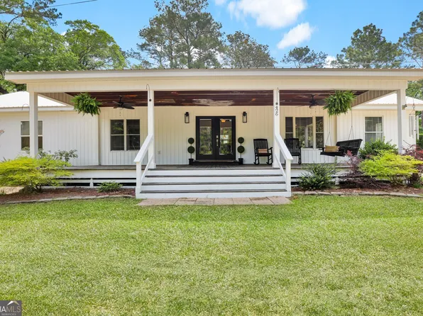 426 Shellie Helmey Rd, Guyton, GA 31312