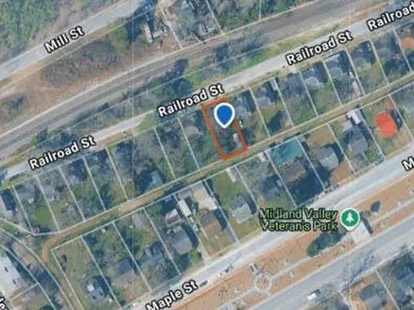 216 Railroad St, Warrenville, SC 29851