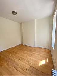 Rented by ER (DO NOT USE)