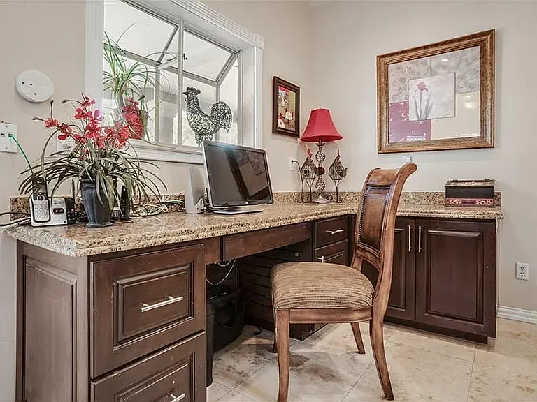 1154 Crystal Cove Pl — Photo 19