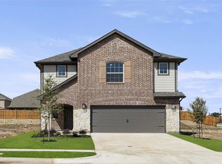 1644 Meadow Crest Dr, Aubrey, TX 76227