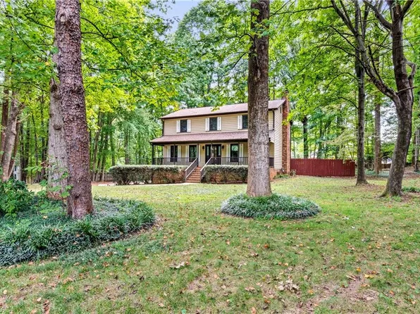 499 Reigate Dr, Kernersville, NC 27284