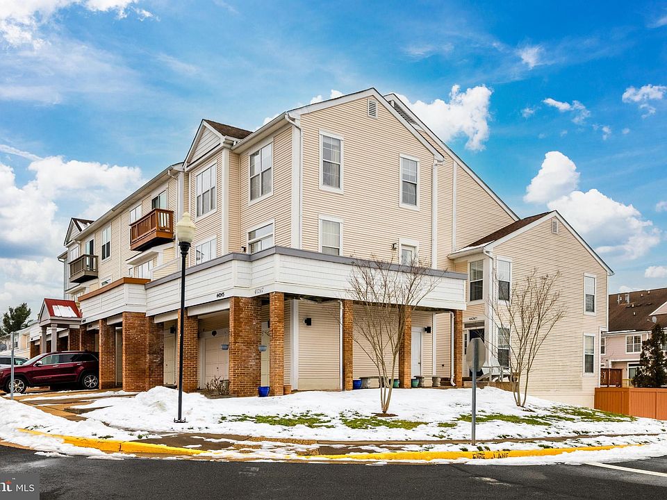 1st image of 44245 Mossy Brook Sq