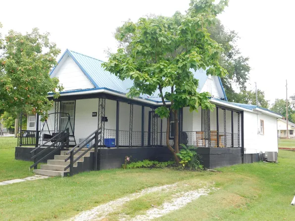 1025 Concannon St, Moberly, MO 65270