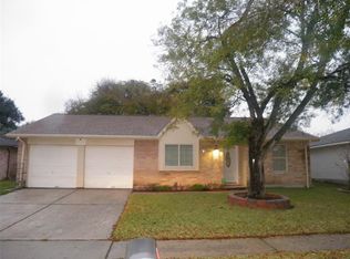 7530 Smiling Wood Ln, Houston, TX 77086