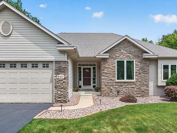 2nd image of 840 Bridle Creek Ln