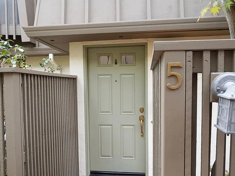 917 Hough Ave #5 — Photo 18