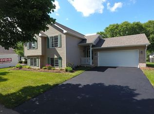 1009 Spruce St, Farmington, MN 55024