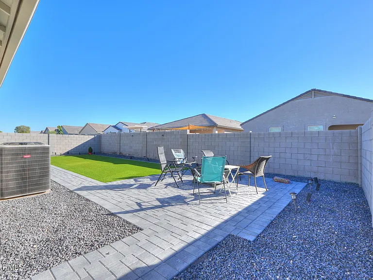44583 W Palo Olmo Rd — Photo 43