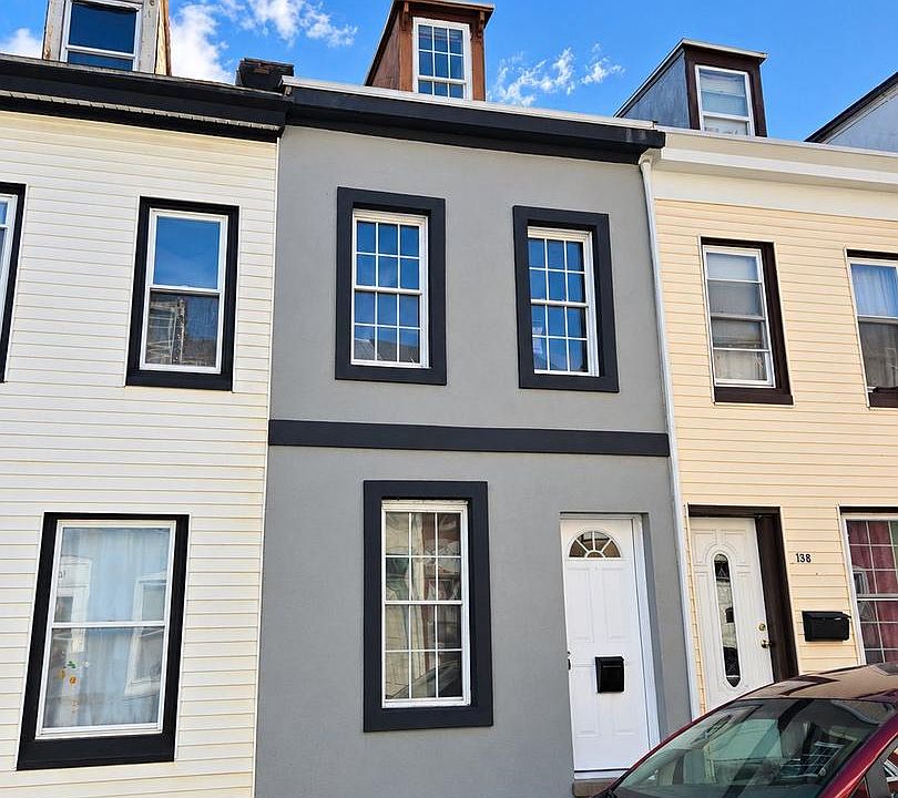 1st image of 140 Hudson St