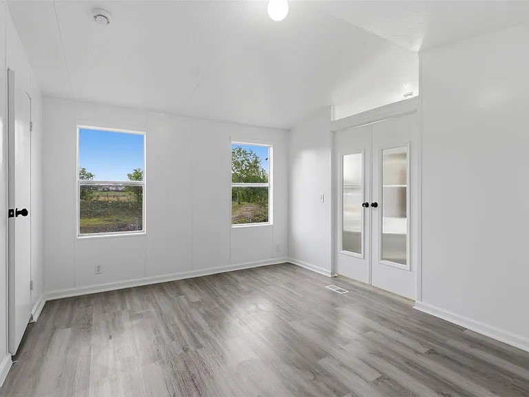 376 Rae Ln #A — Photo 7