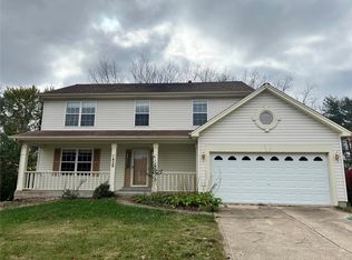 1829 Charleston Estates Dr, Florissant, MO 63031