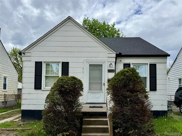 7313 Grandville Ave, Detroit, MI 48228