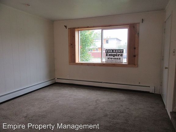 3rd image of 1503 Lathrop St