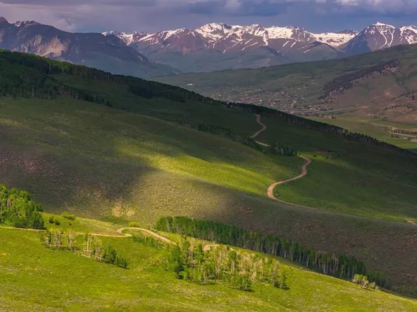 726 Lariat Road, Crested Butte, CO 81230