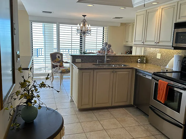 4451 Gulf Shore Blvd N #1202 — Photo 6