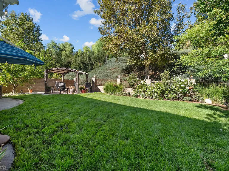 28643 Silverking Trl — Photo 14