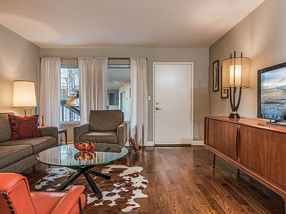 3rd image of 333 Junipero Ave APT 2G