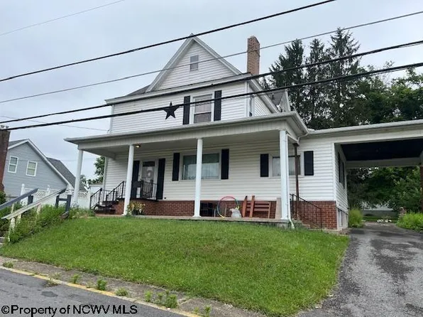 116 Russell St, Fairmont, WV 26554