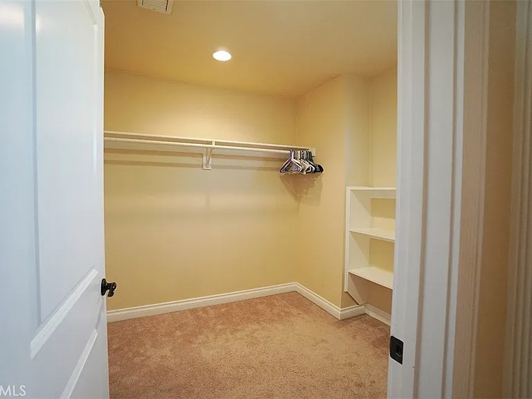 14722 Comet St — Photo 14