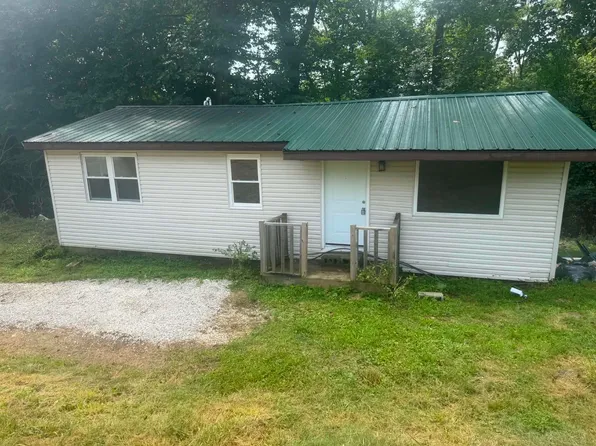 521 Morrow Rd, Huntington, WV 25701
